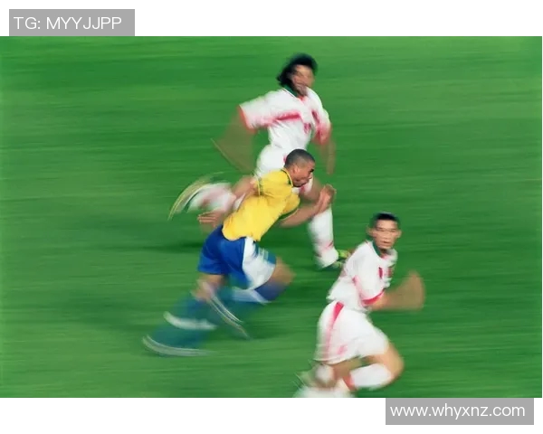 足球明星贴画大全精美图片欣赏与收藏指南